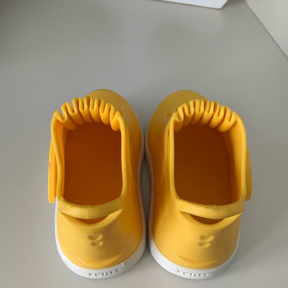 BUTLER Rockhopper Overshoe Kids Rubber Waterproof All Weather Yellow Size 5 6 7 - Picture 11 of 15